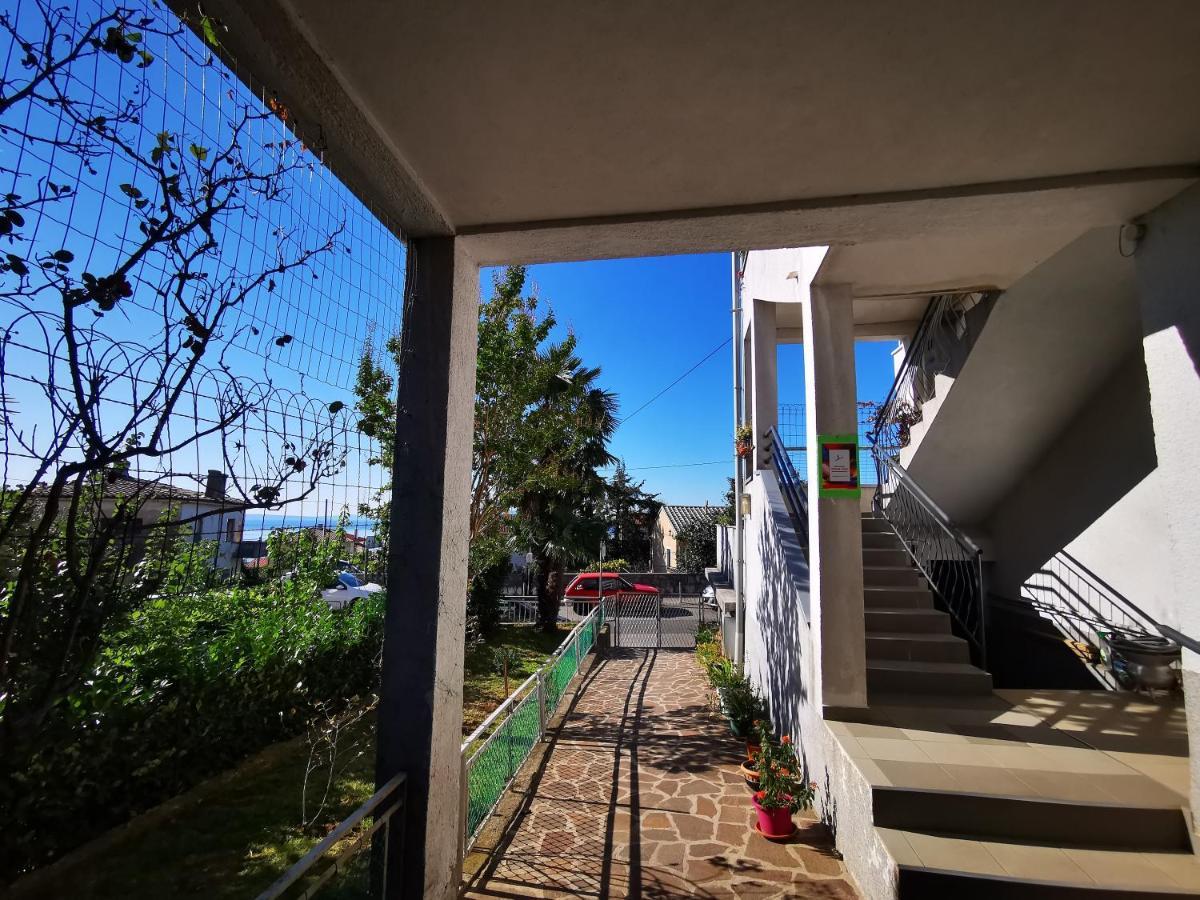 Anita Studio Apartment With Terrace ริเยกา ภายนอก รูปภาพ